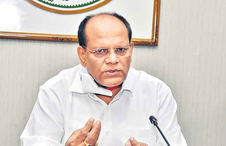 గోదావరి పరీవాహక జిల్లాల కలెక్టర్లు, ఎస్పీలతో సీఎస్‌ టెలీకాన్ఫరెన్స్‌