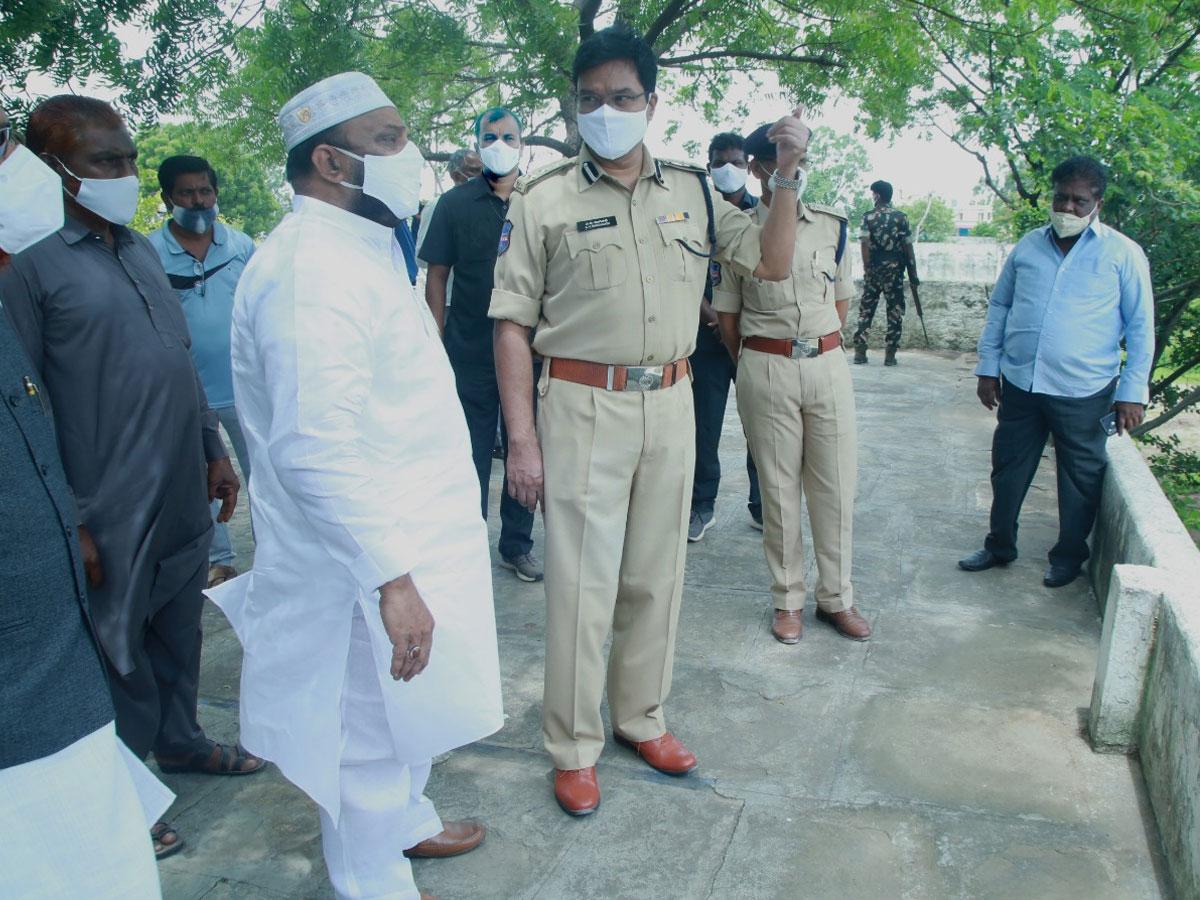 కొవిడ్ నిబంధనలతో బక్రీద్ ప్రార్థనలు : డిఐజి రంగనాధ్