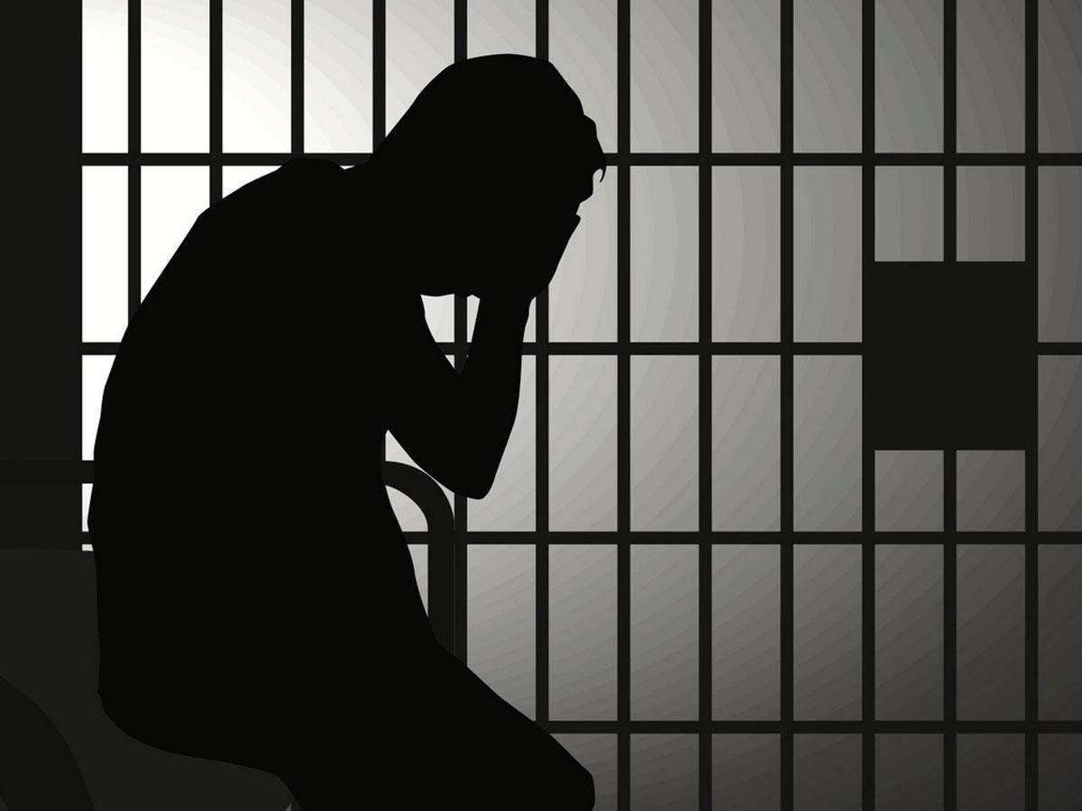 ప్రేమపేరుతో మోసం..ప్రియుడికి మూడు నెలల జైలు శిక్ష