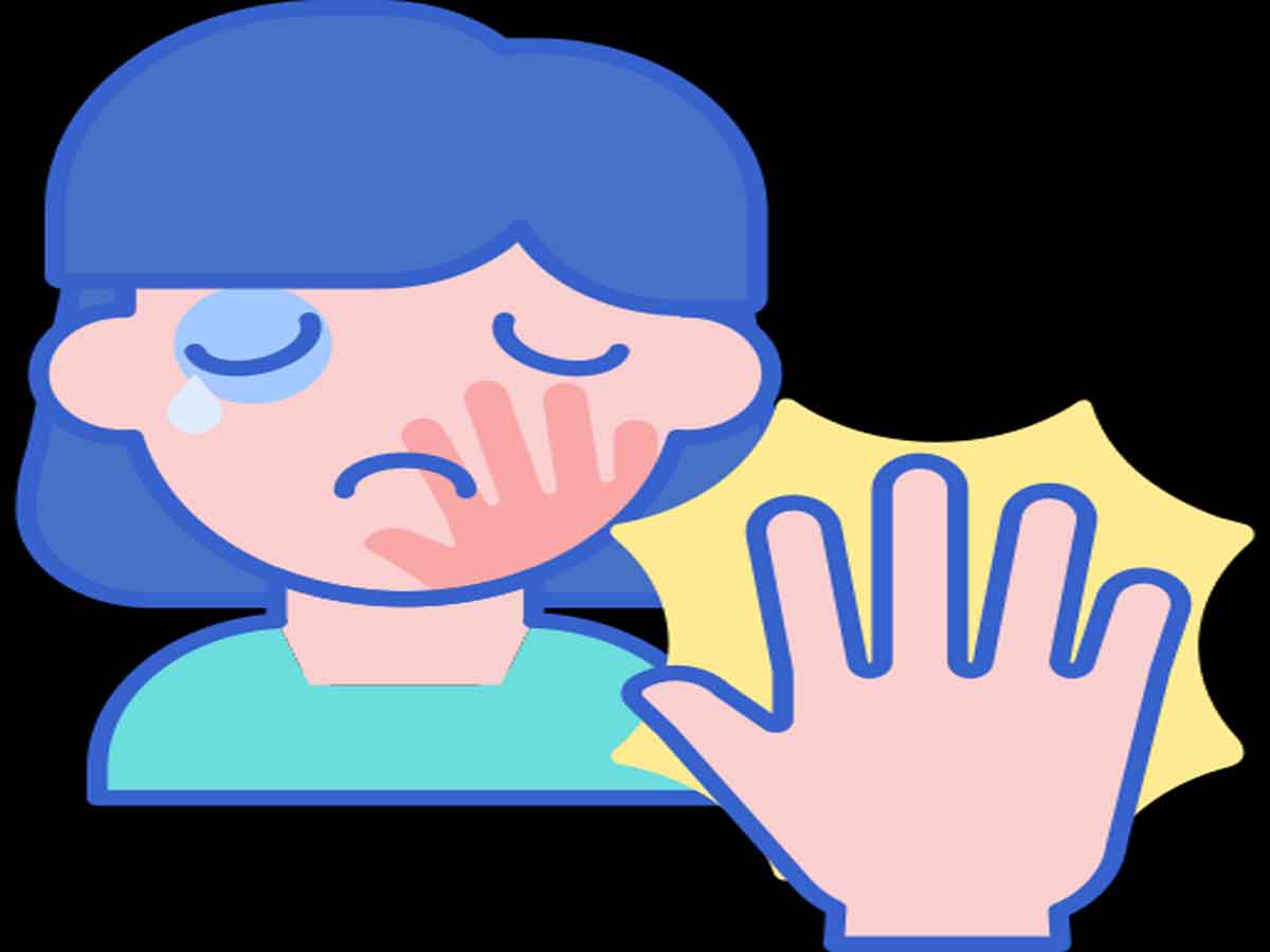 లేడీ కానిస్టేబుల్‌ పట్ల ఎంపీడీఓ అసభ్య ప్రవర్తన…