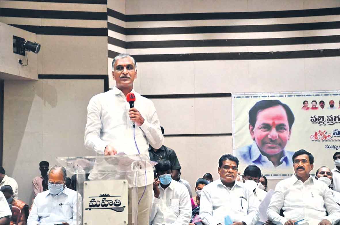 గ్రామస్వరాజ్యమే లక్ష్యంగా…