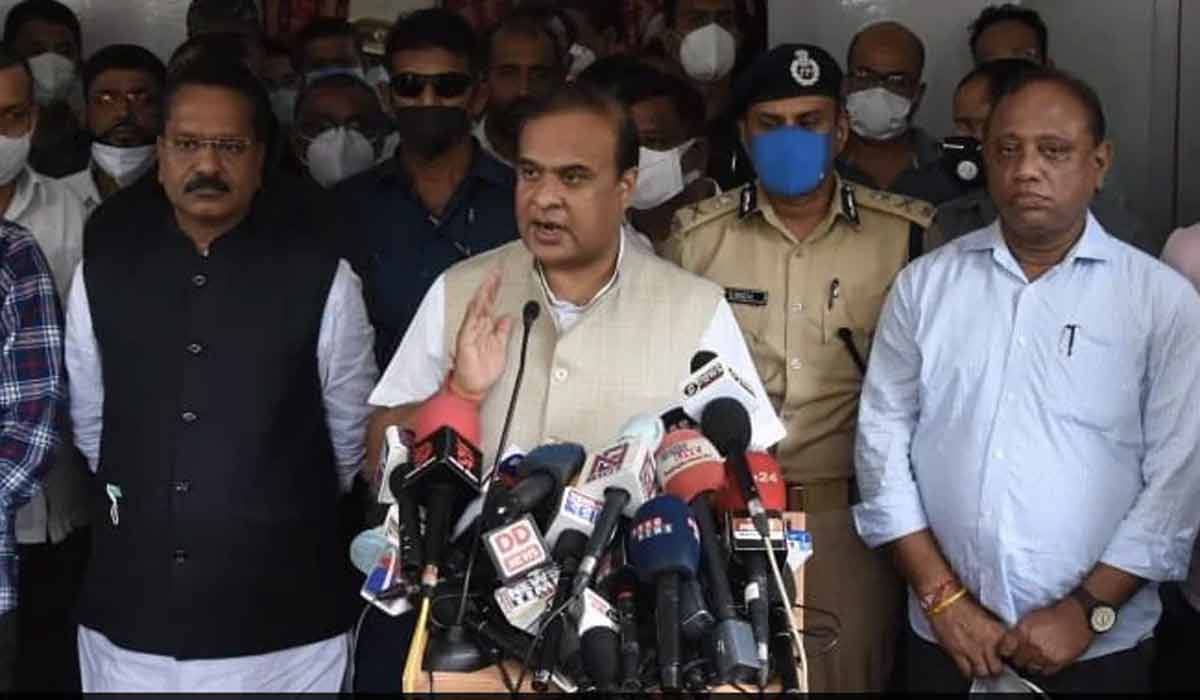 Assam CM: అస్సాం సీఎం హిమంత శ‌ర్మ‌పై మిజోరంలో కేసు న‌మోదు