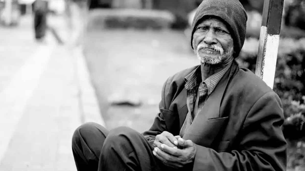 బిచ్చ‌గాళ్లూ దేశం కోసం ప‌నిచేయాలి.. వాళ్ల‌కు అన్నీ ఇవ్వ‌లేం