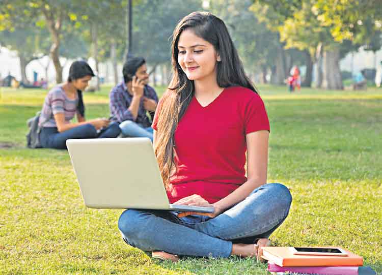 బ్యాంకుల్లో కొలువుల జాతర