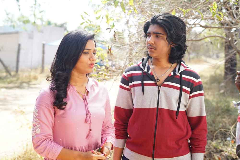 ఐదుభాషల్లో ‘ఇక్షు’