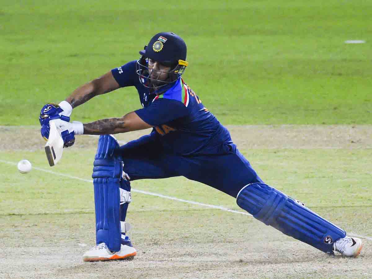 IND vs SL :ఇషాన్ కిష‌న్ హాఫ్ సెంచ‌రీ