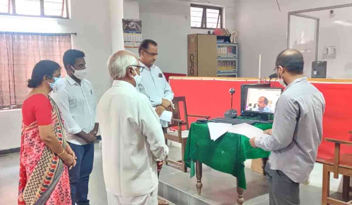 రాజీయే రాజ మార్గo..