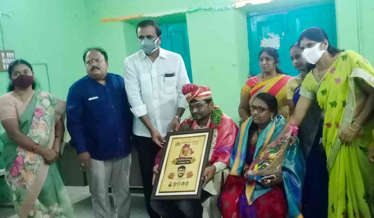 తెలంగాణ సాహిత్య శిఖరం సినారే