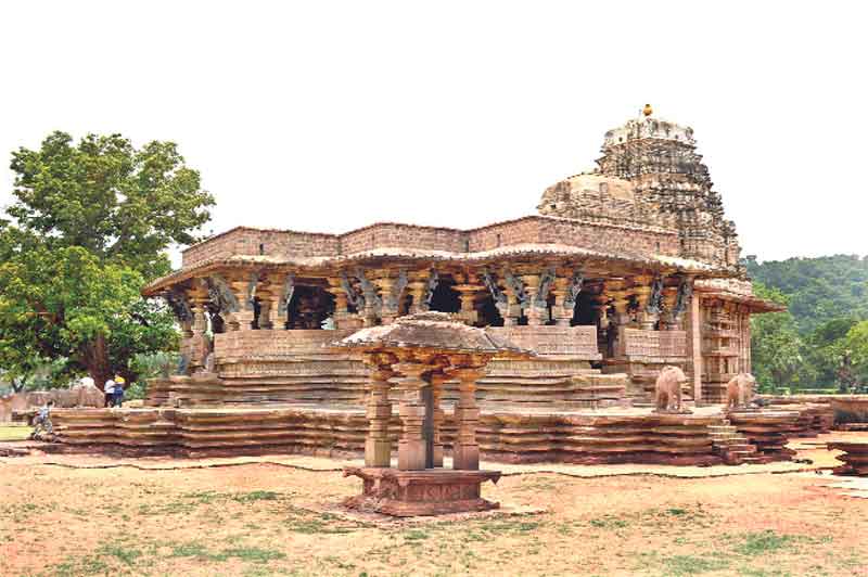 రామప్పకు మైనింగ్‌తో ముప్పు అవాస్తవం