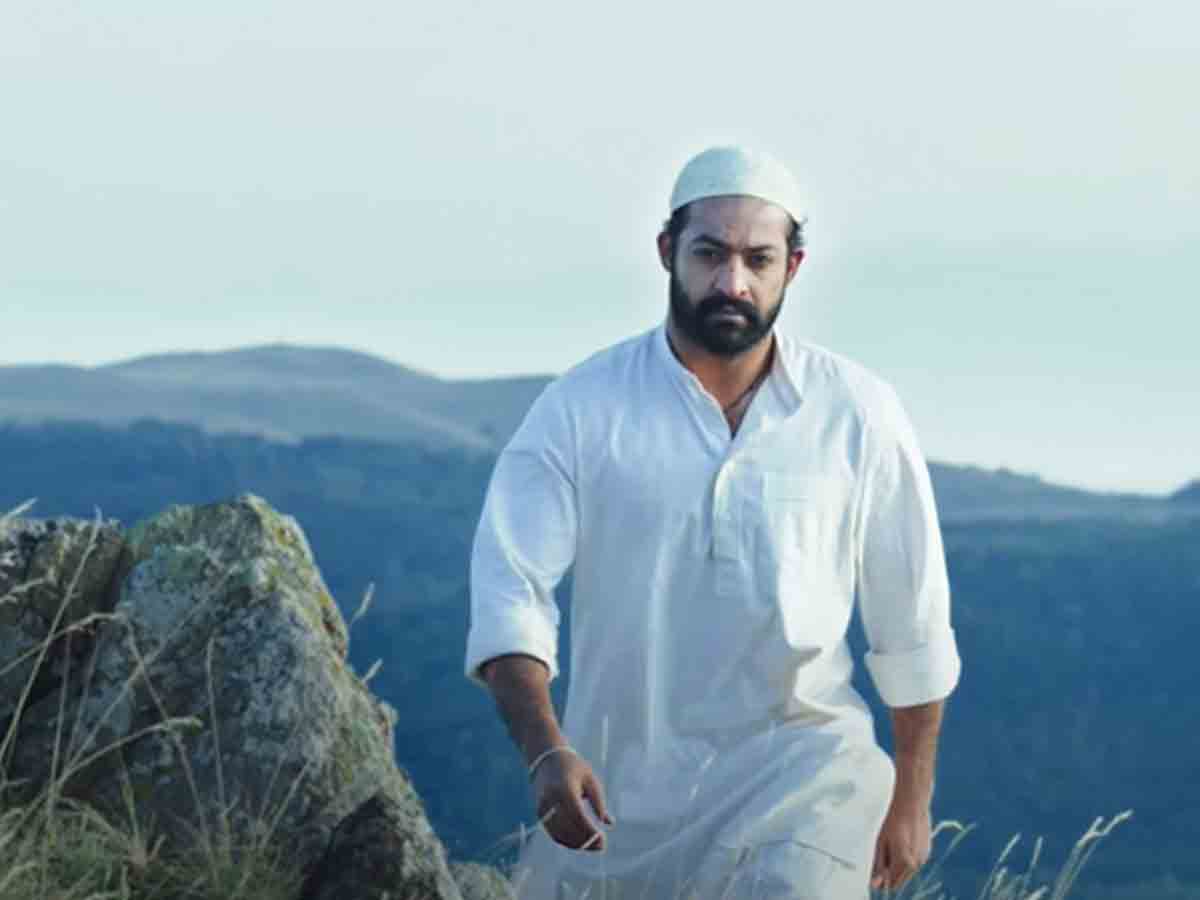 ఎన్టీఆర్ ముస్లిం టోపీ ఎందుకు ధ‌రించాడో తెలుసా?