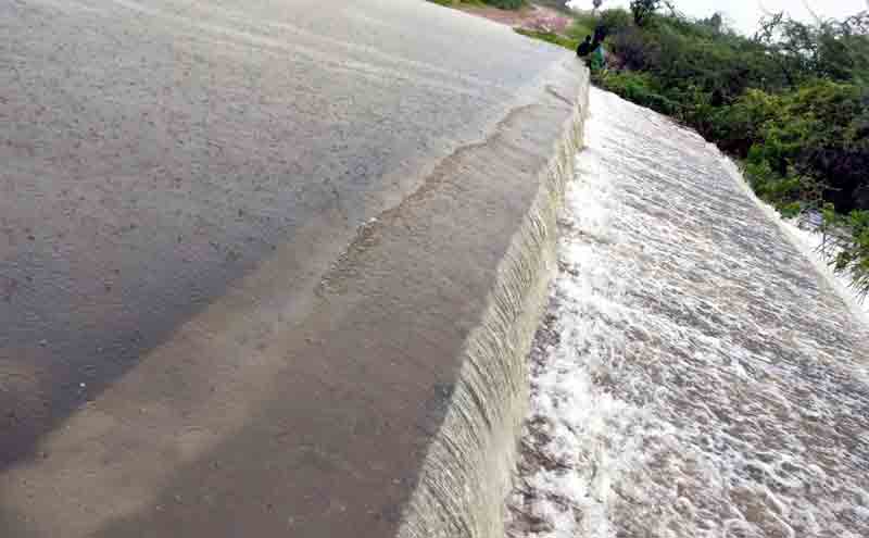 ఎడతెరిపిలేని వర్షం