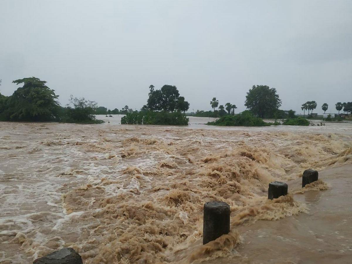 కాటారంలో దంచికొట్టిన వాన