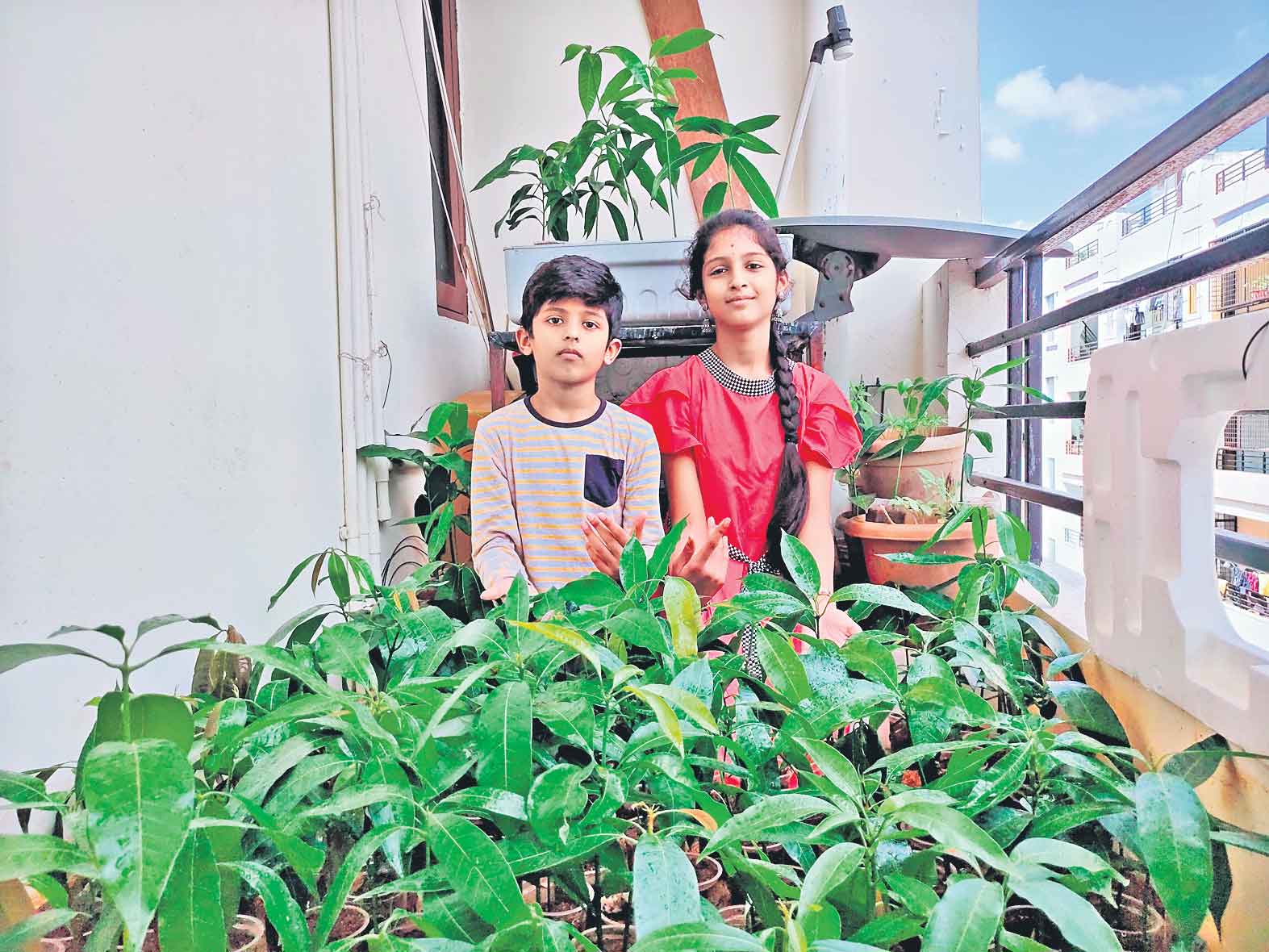 చిట్టి చేతులు.. గట్టి మేలు