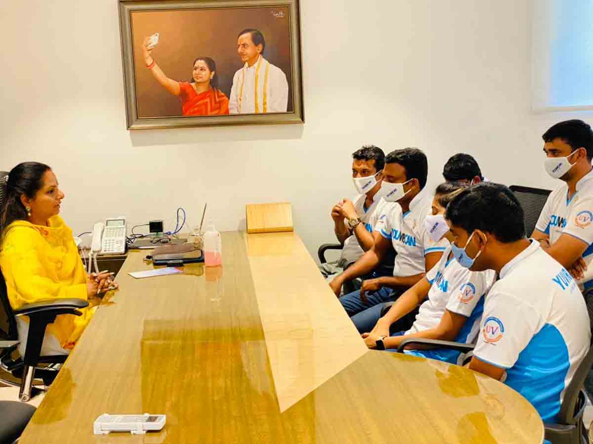 ఎమ్మెల్సీ కవితను‌ కలిసిన యూవీకెన్ సంస్థ ప్రతినిధులు