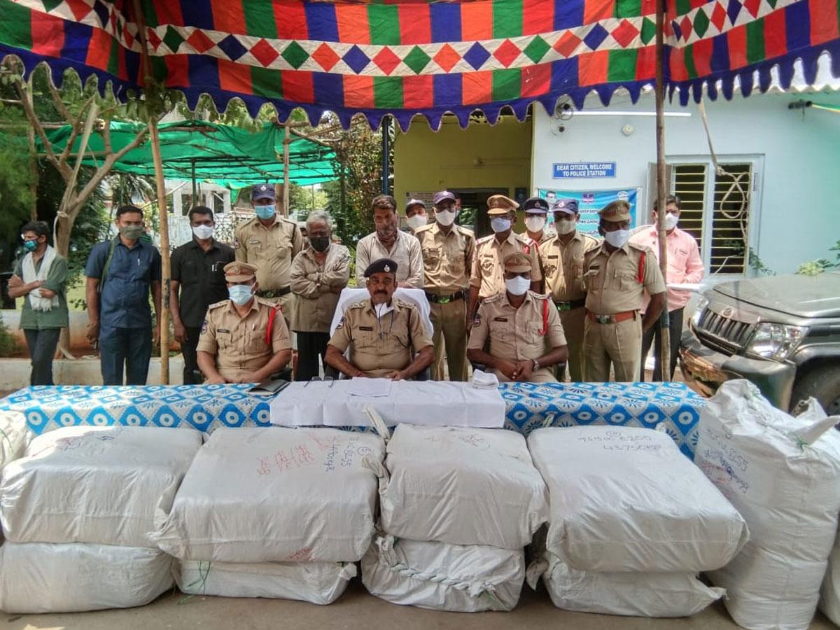 చుంచుపల్లిలో భారీగా గంజాయి పట్టివేత