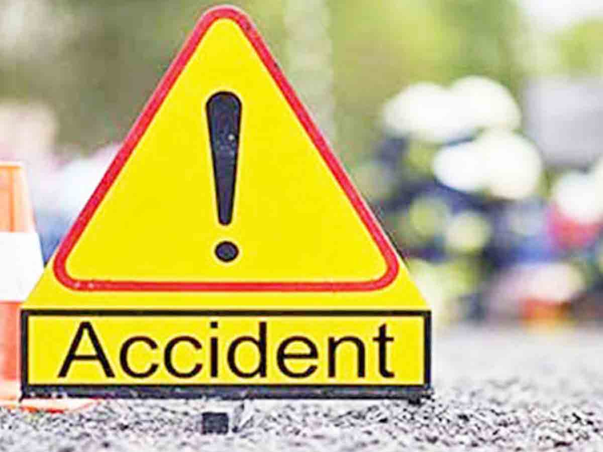 Road accident : మూడు రోజుల్లో పెళ్లి అంతలోనే విషాదం..