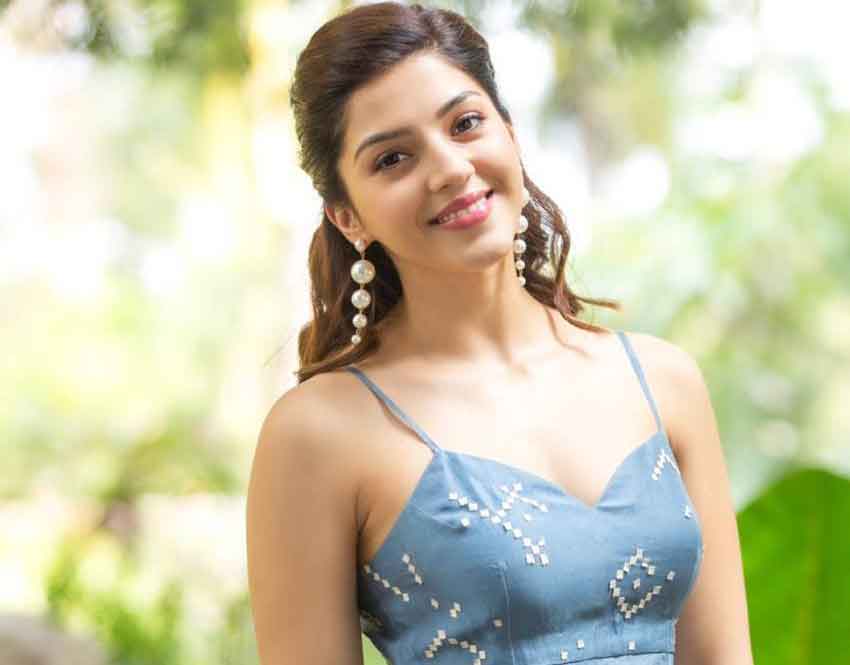 కన్నడంలో అరంగేట్రం