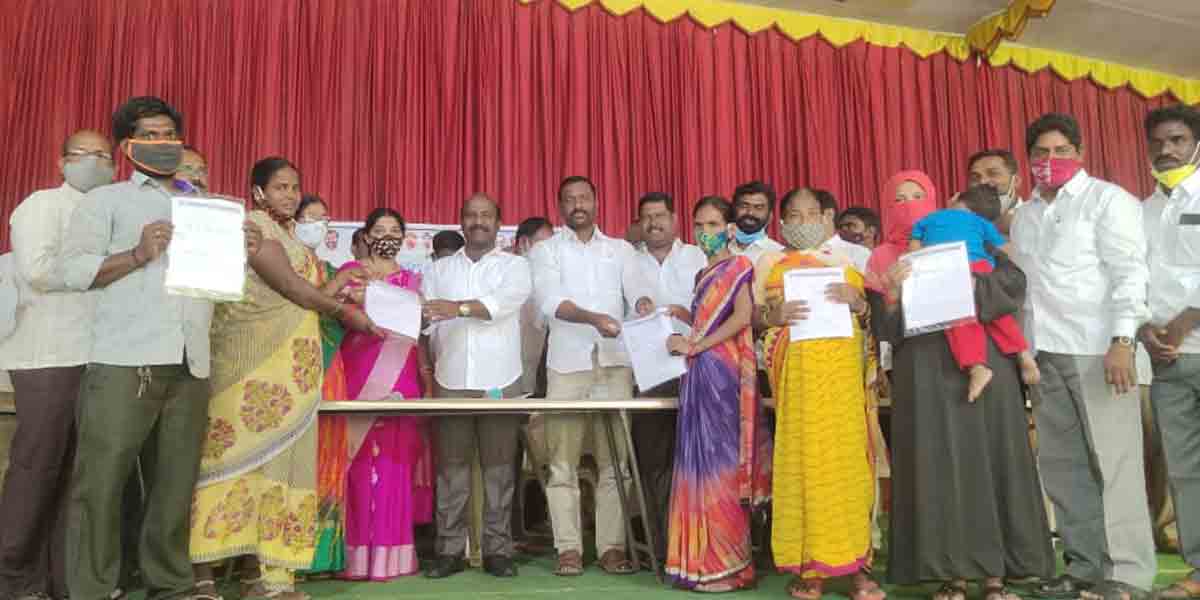 దేశానికే ఆదర్శంగా సంక్షేమ పథకాలు : ఎమ్మెల్యే చిరుమర్తి