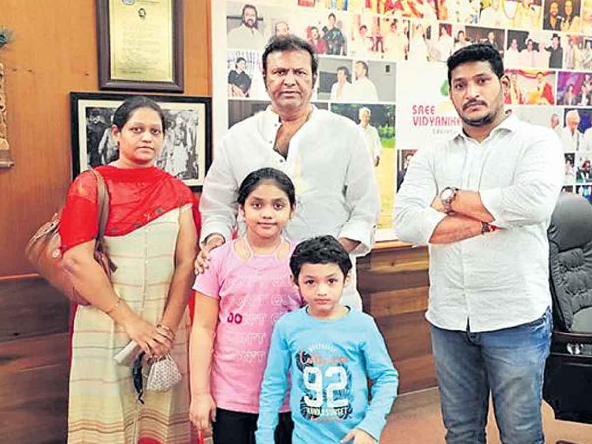 అమ‌ర‌వీరుడి కుమార్తెకు మోహన్ బాబు చేయూత‌