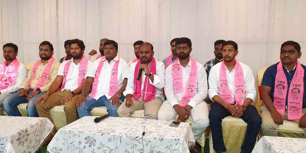 Huzurabad election | హుజురాబాద్‌లో ఎగిరేది గులాబీ జెండానే 