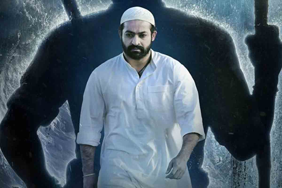 RRR సినిమా విషయంలో వివాదాలు తప్పవా?