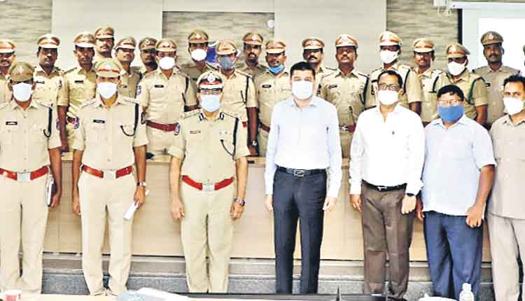 పరిశుభ్రతకు పోలీసుల ‘5ఎస్‌’