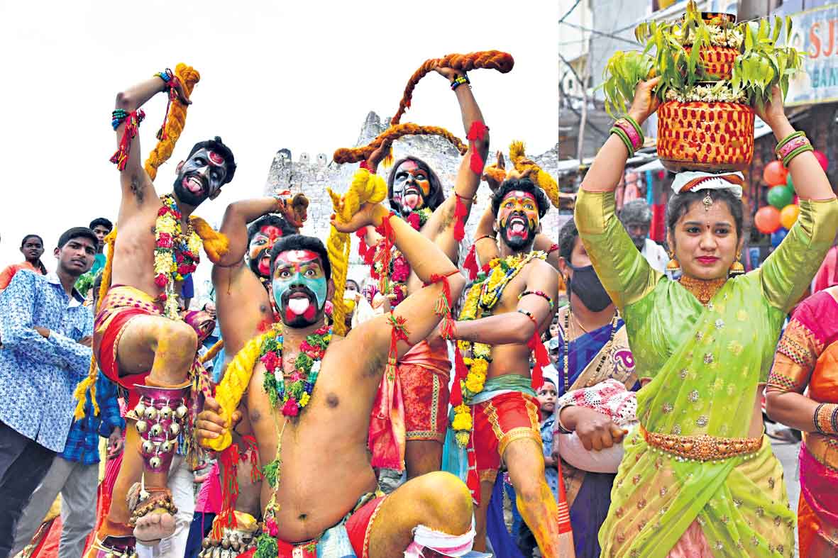 సబ్బండ గోల్కొండ నజర్‌ బోనం!