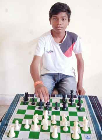 రాష్ట్ర చెస్‌ విజేత రాజ్‌కుమార్‌
