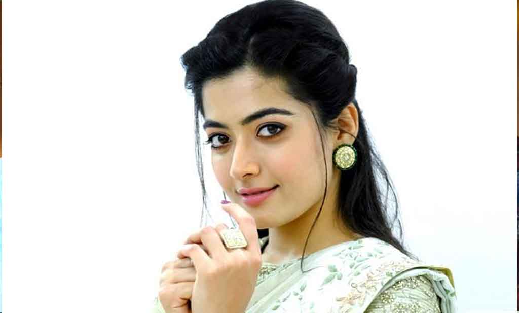 రోజుకు ఎన్ని సిగ‌రెట్లు తాగుతారు..ర‌ష్మిక‌కు అభిమాని ప్ర‌శ్న‌