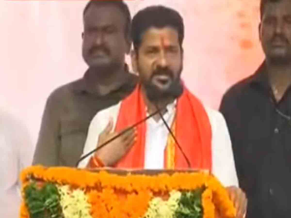 టీపీసీసీ చీఫ్గా రేవంత్రెడ్డి బాధ్యతల స్వీకరణ