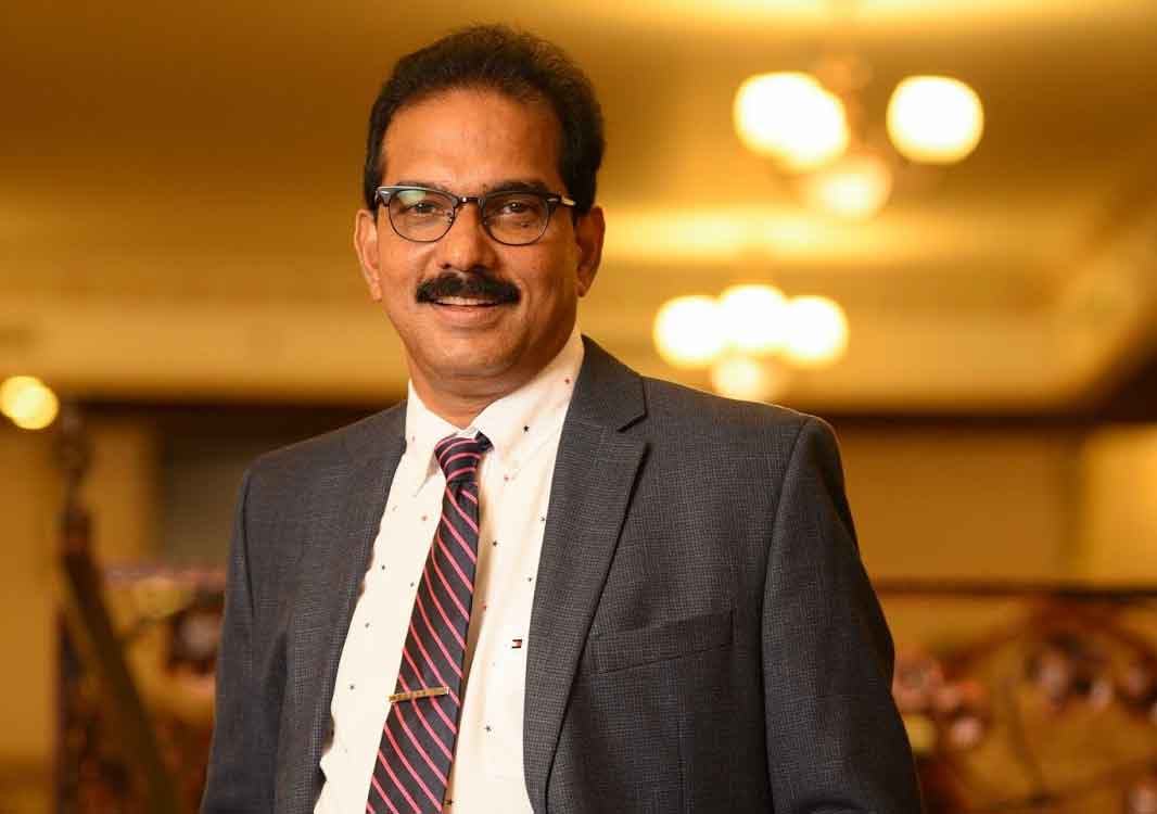 రాష్ట్ర సీఈవోను తలపించిన కేటీఆర్‌