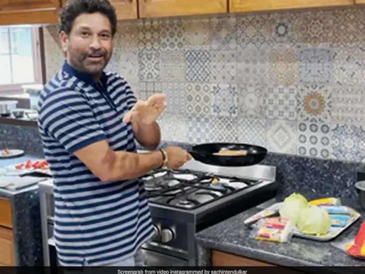 మాస్ట‌ర్ బ్లాస్ట‌ర్ నుండి మాస్ట‌ర్ చెఫ్‌గా మారిన స‌చిన్