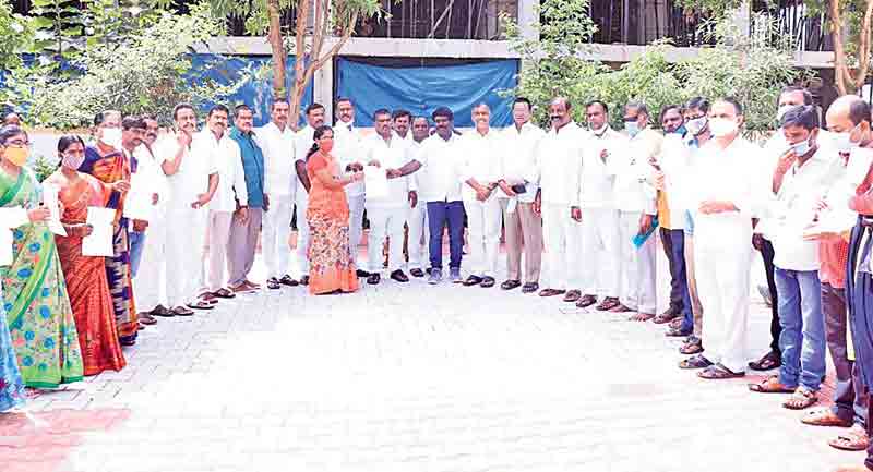 సీఎంఆర్‌ఎఫ్‌తో పేదలకు కార్పొరేట్‌ వైద్యం