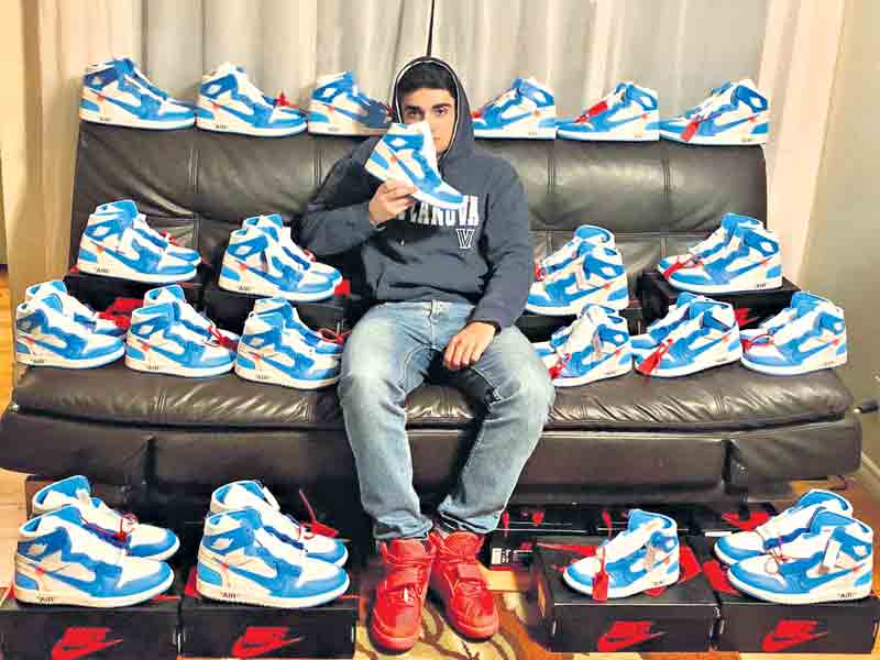 చవకగా స్నీకర్స్‌