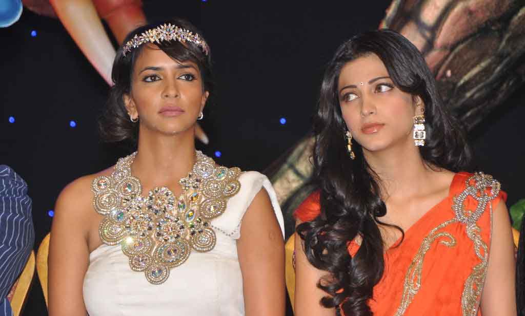 టాలీవుడ్ టాక్‌..మేం కూడా వార‌సుల‌మే అంటున్న కూతుళ్లు..!