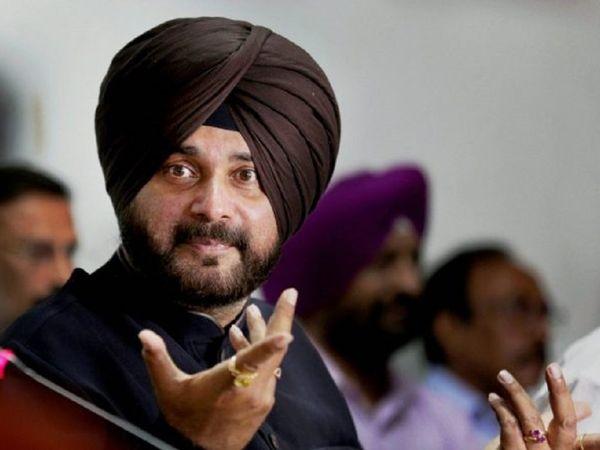 పంజాబ్ విద్యుత్ క‌ష్టాల‌కు బాద‌ల్ స‌ర్కార్‌దే బాధ్య‌త : సిద్ధూ