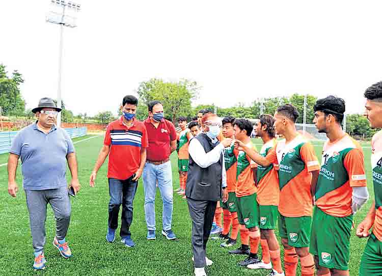 ఎస్‌డీఎఫ్‌సీలో సరికొత్త టర్ఫ్‌..