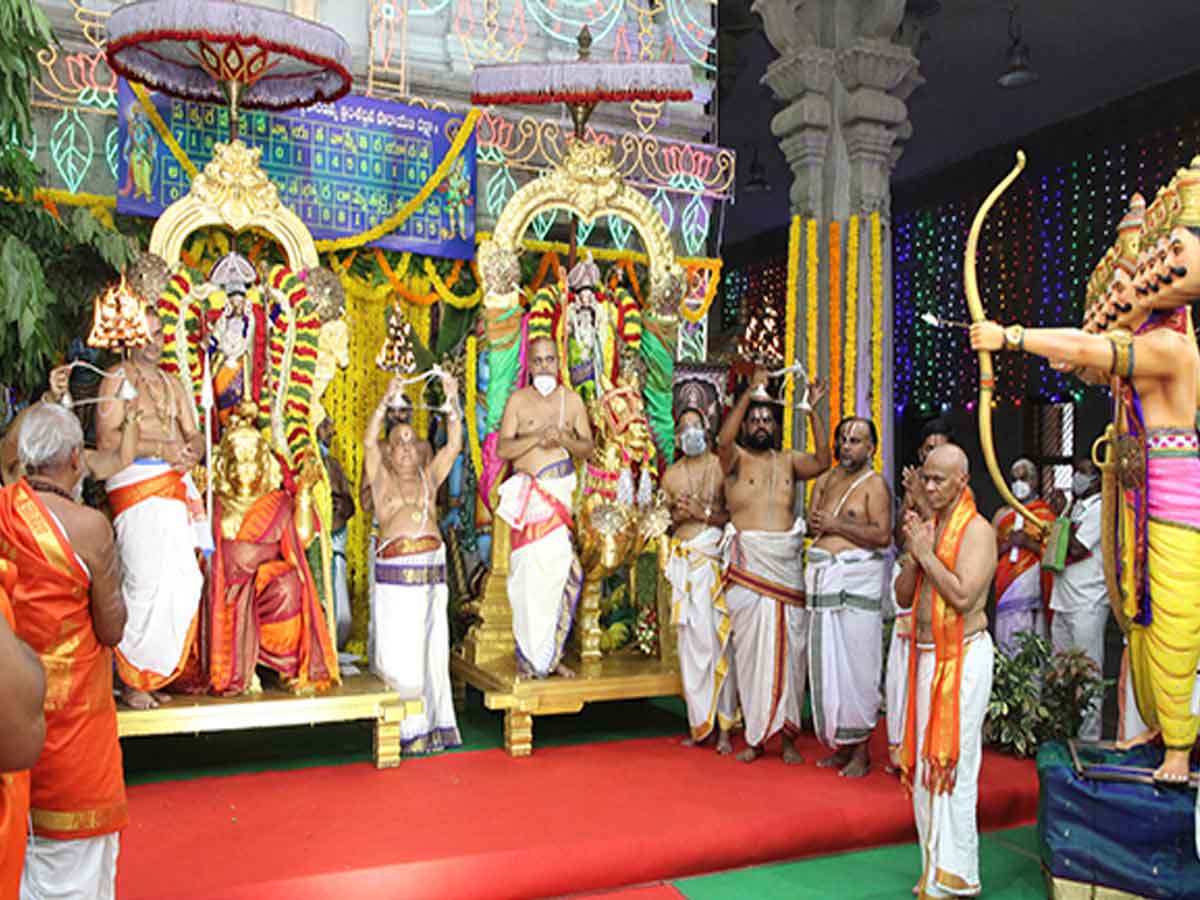 నేటి యువతకు ఆర్ష‌ సంప‌ద‌ అందించాలి: టీటీడీ అద‌న‌పు ఈవో