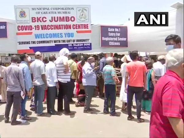 టీకాల కొర‌తపై కేంద్ర ఆరోగ్య శాఖ మంత్రి స్పంద‌న ఇలా..!