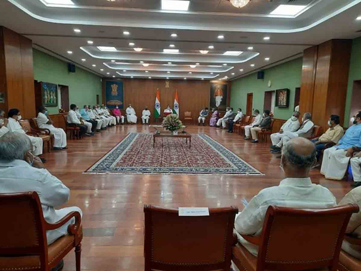 సమావేశాలు సజావుగా జరిగేందుకు సహకరించాలి : ఉప రాష్ట్రపతి