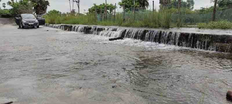 ముసురేసింది..