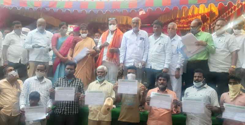 ‘దళితబంధు’ దేశానికే ఆదర్శం