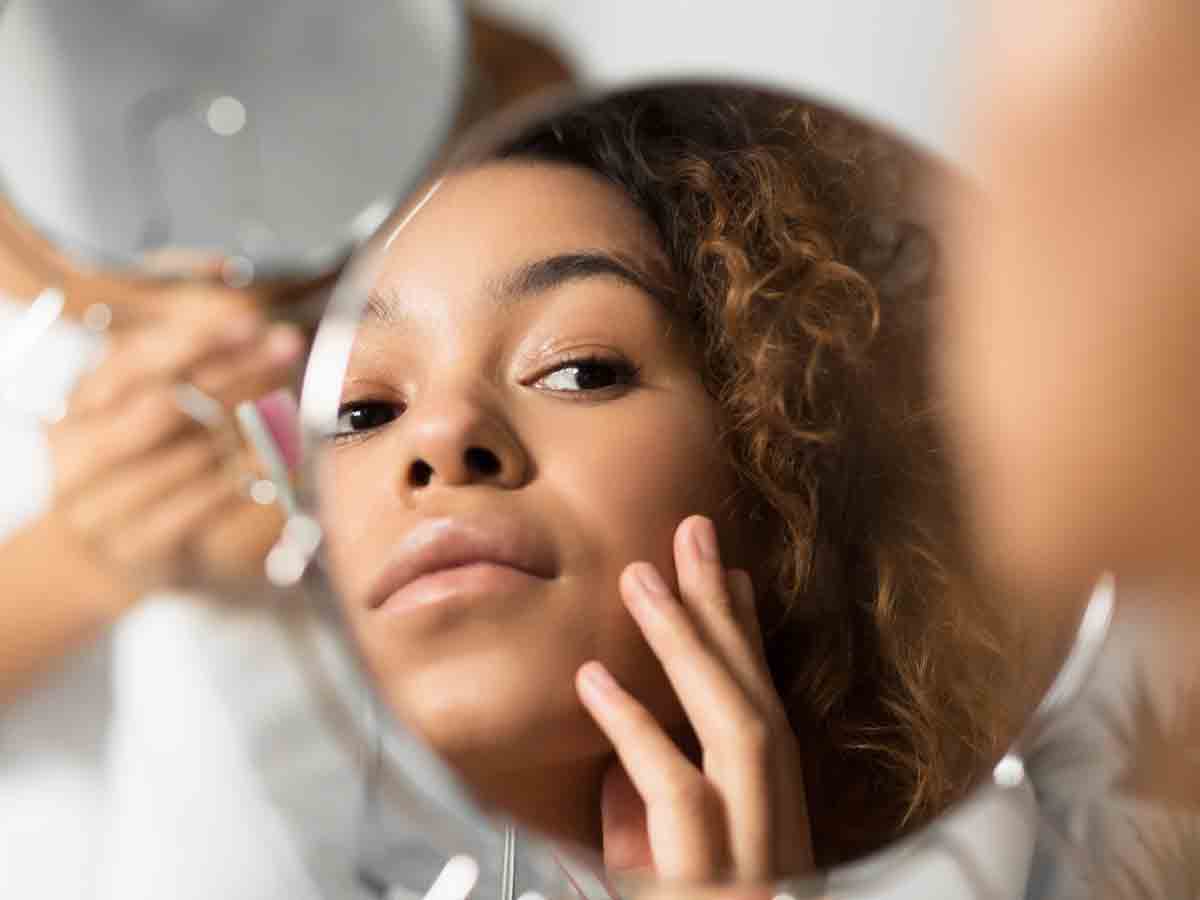 ముఖంపై న‌ల్ల‌టి మ‌చ్చ‌ల‌తో ఇబ్బంది ప‌డుతున్నారా! మీ కిచెన్‌లో ఉండే వీటిని ట్రై చేసి చూడండి