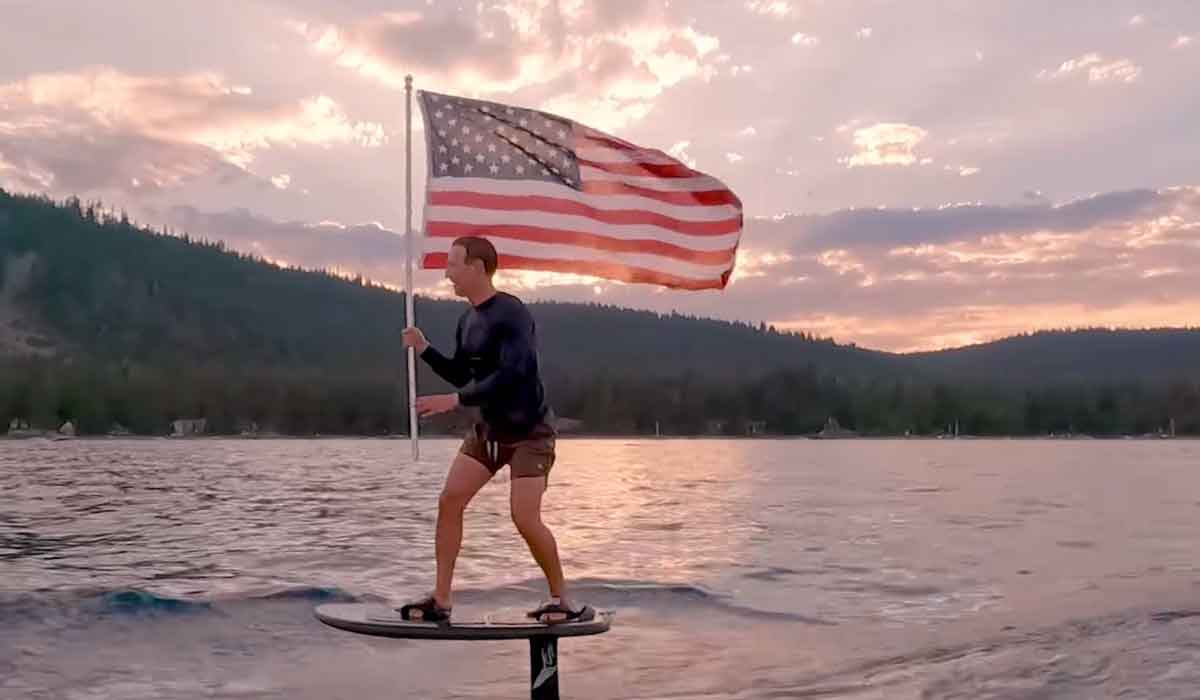 అమెరికా ఇండిపెండెన్స్ డేను ఫేస్‌బుక్ సీఈవో ఎలా జ‌రుపుకున్నారో చూశారా.. వీడియో