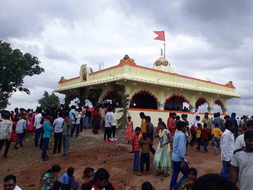 తేళ్ల పండుగ