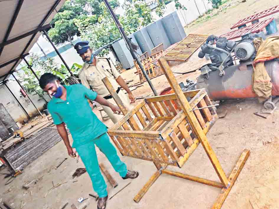 వ్యర్థానికి అర్థం