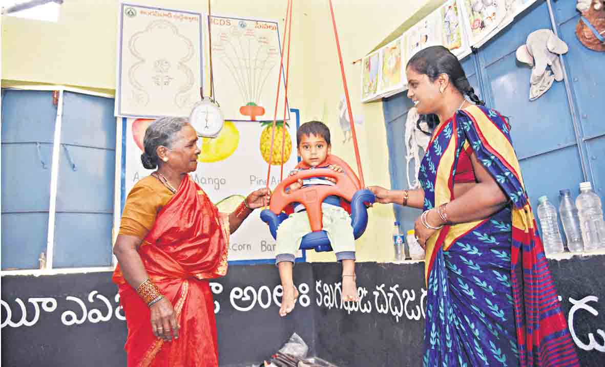 అంగన్‌వాడీల తీన్మార్‌