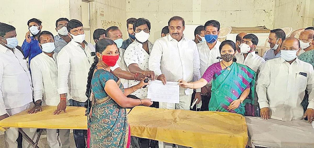 అర్హులందరికీ ఆహార భద్రత కార్డులు