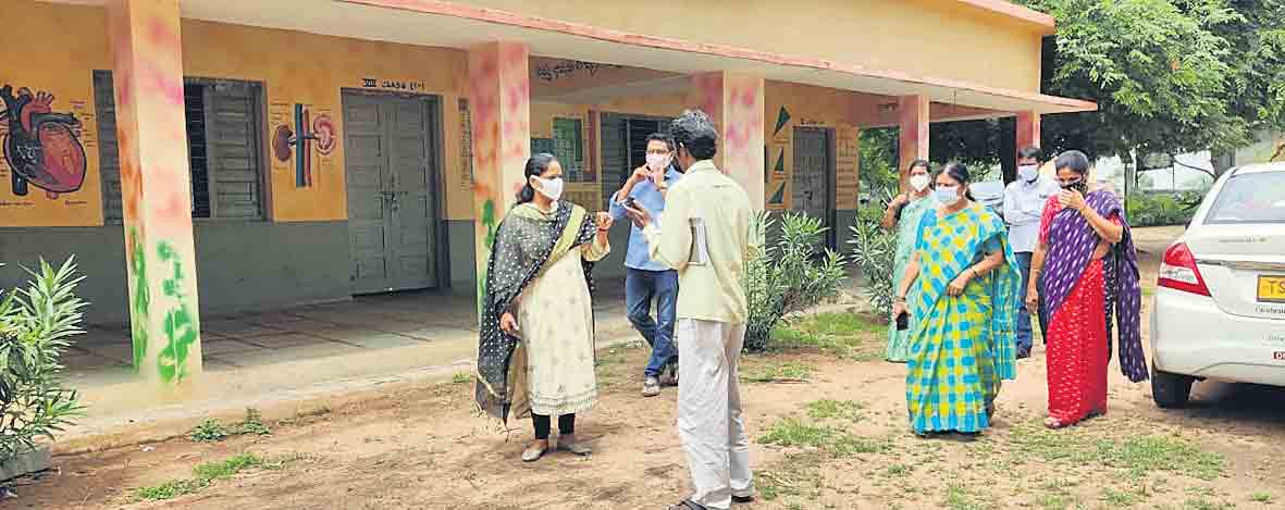 విద్యార్థులకు అసౌకర్యం కలుగకుండా ఏర్పాట్లు చేయాలి