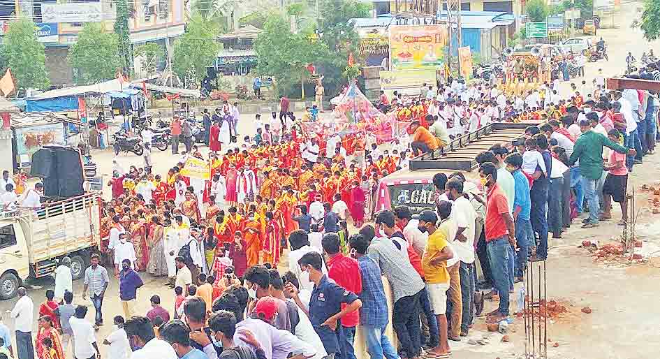 ఘనంగా శ్రీవారి శోభా యాత్ర